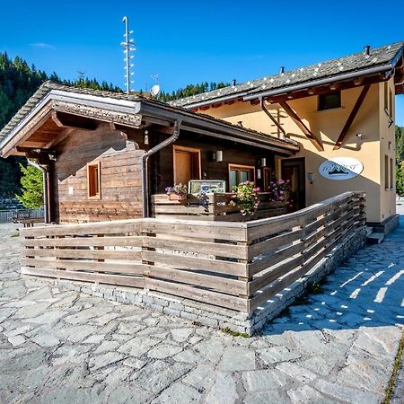 For Rest Bed & Breakfast Madesimo Exterior foto